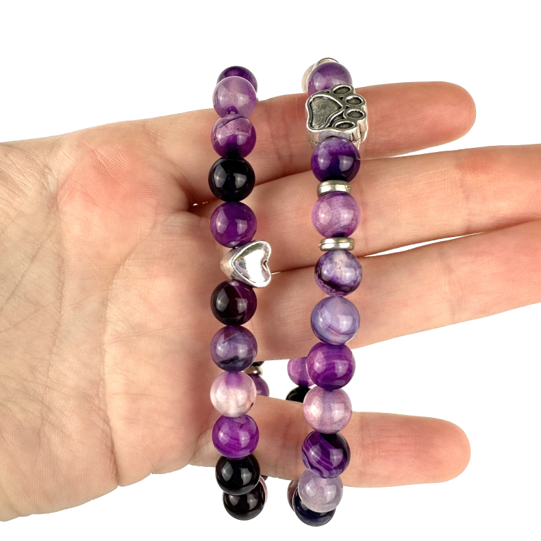 Lilla Agat armbnd m. pote og hjerte, 8 mm perler