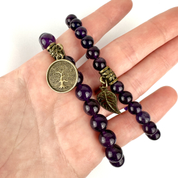 Ametyst armbnd st m. Livets tr og fjer, 6 og 8 mm perler