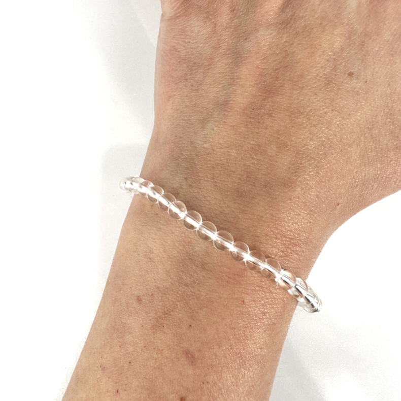 Bjergkrystal armbnd, 4 mm perler