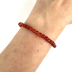 Karneol armbnd, 4 mm perler