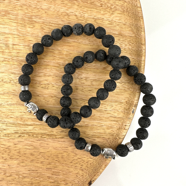 Lavasten armbnd m. elefant, 8 mm perler