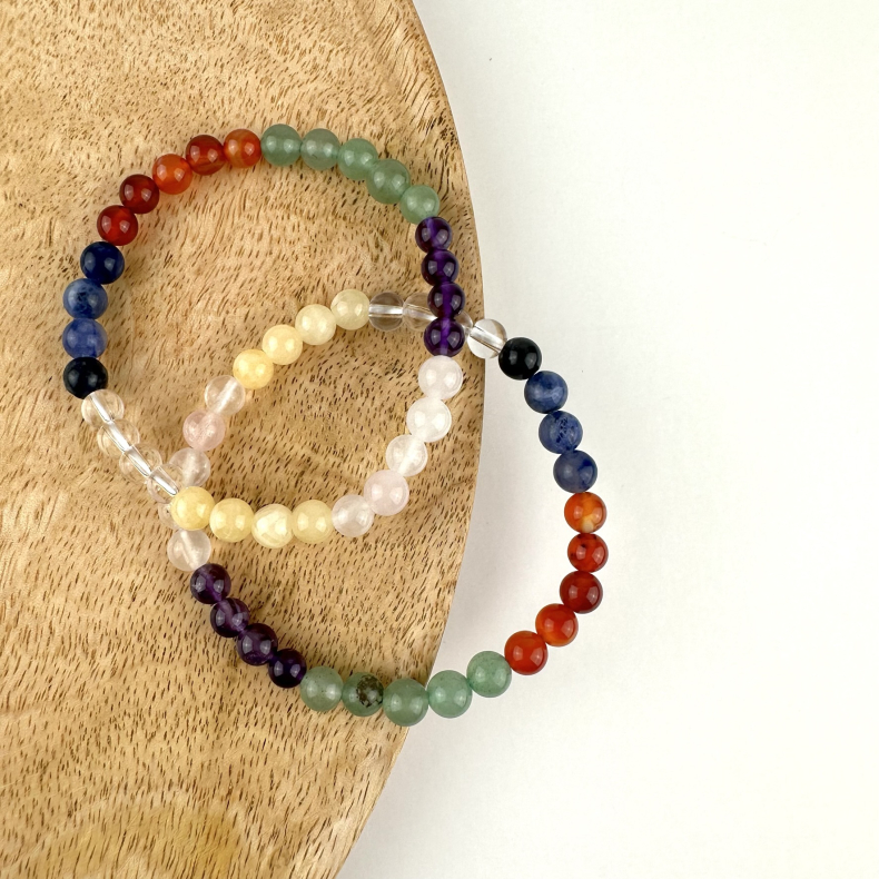 Chakra armbnd, 6 mm perler