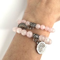 Rosakvarts armbnd st m. Livets tr og fjer, 6 og 8 mm perler