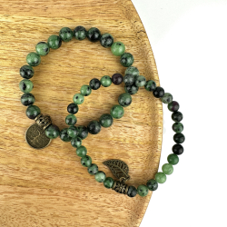 Rubin i Zoisit armbnd st m. Livets tr og fjer, 6 og 8 mm perler