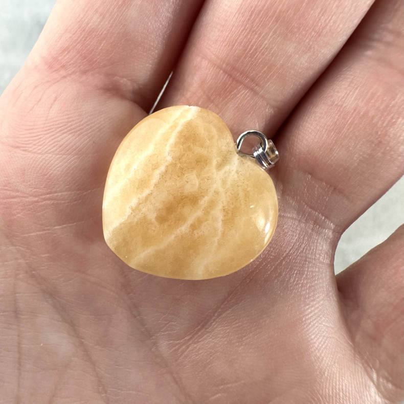 Orange Calcit Hjerte Vedhng 