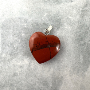 Rd Jaspis Hjerte Vedhng 