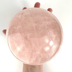 Rosakvarts Kugle, N