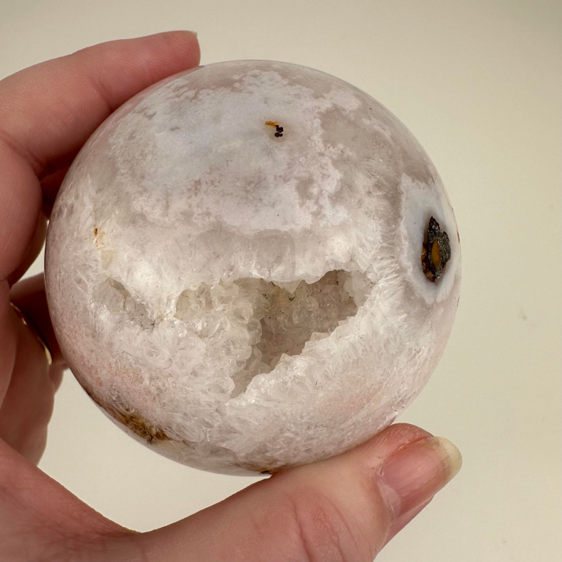 Pink Ametyst med Pyrit, Kugle