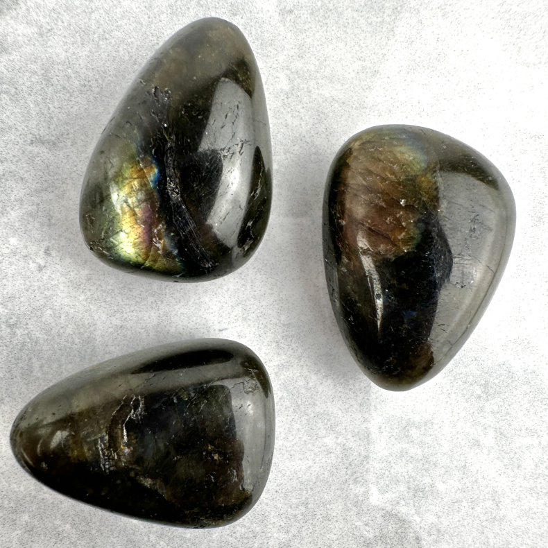 Labradorit, Lommesten