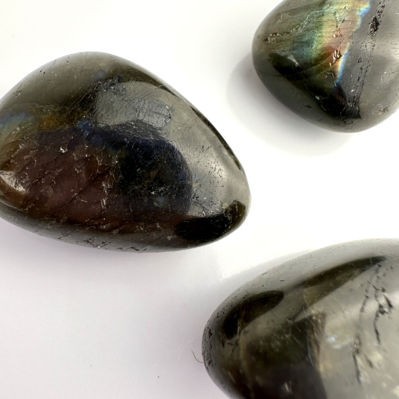 Labradorit, Lommesten