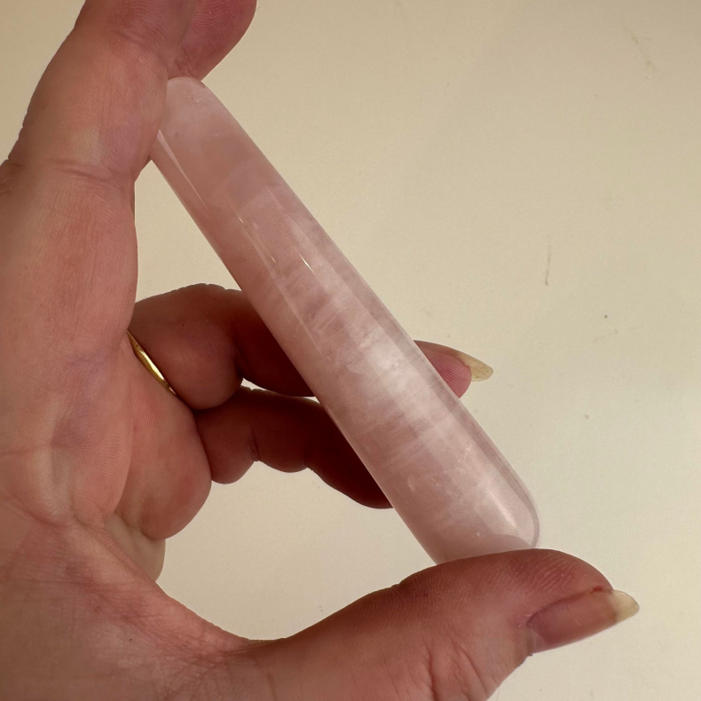 Rosakvarts, yoni stav 