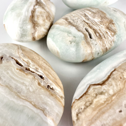 Caribisk Calcit Palmstone, Medium