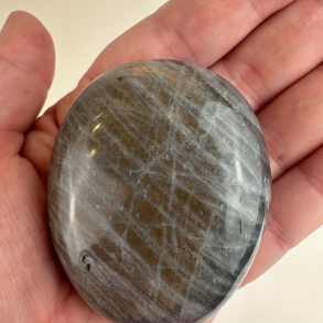 Guld Labradorit, Palmstone