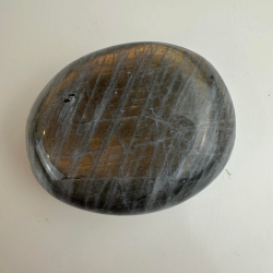 Guld Labradorit, Palmstone