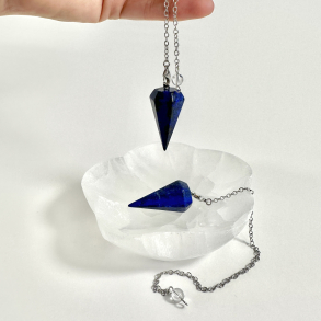 Lapis Lazuli, pendul spids