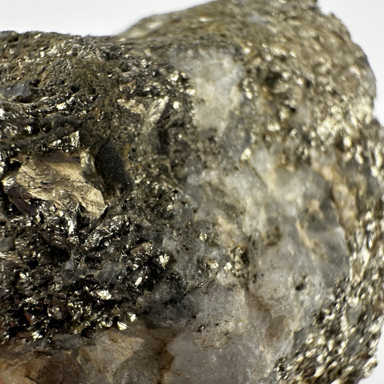 Pyrit med Kvarts, Klynge B