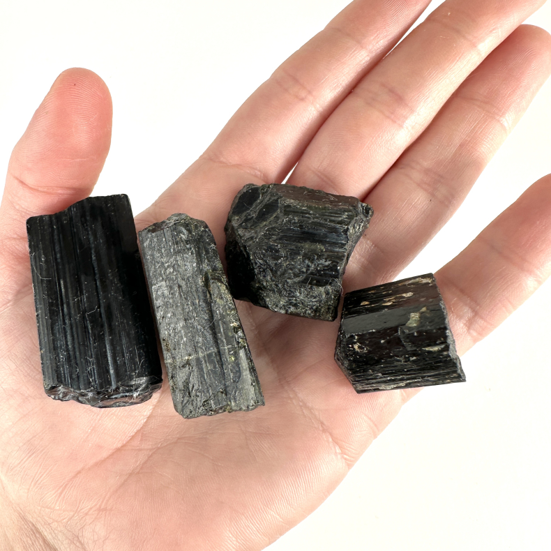 Sort Turmalin, r, Small