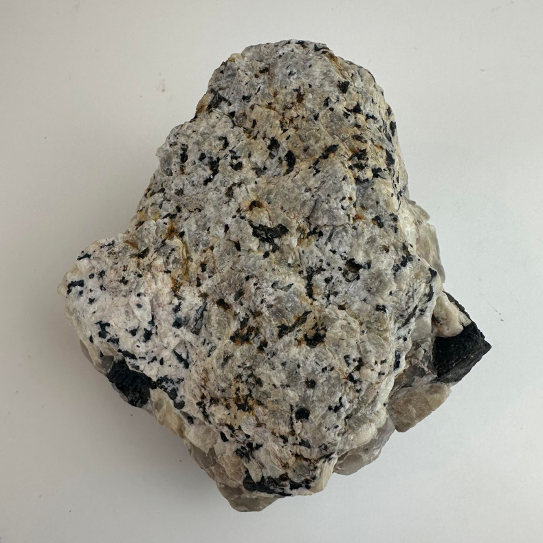 Sort Turmalin, Rgkvarts, Aegirine, Nepheline og Feldspal, Klynge 