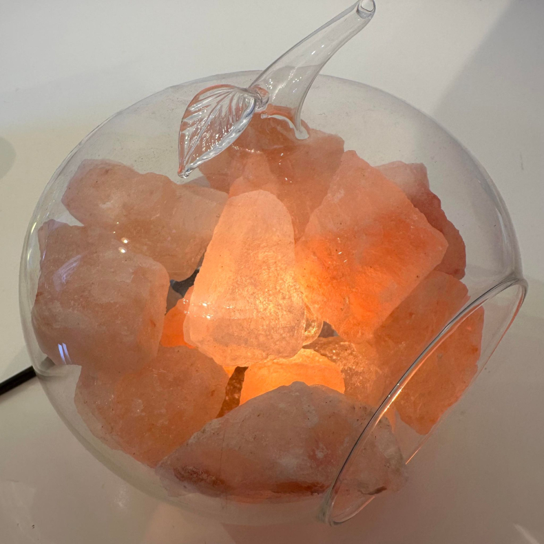 Glas ble med Lysdmper og Salt Stykker 