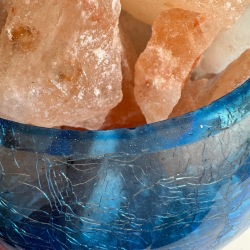 Bl Glas Skl med Lys og Salt 