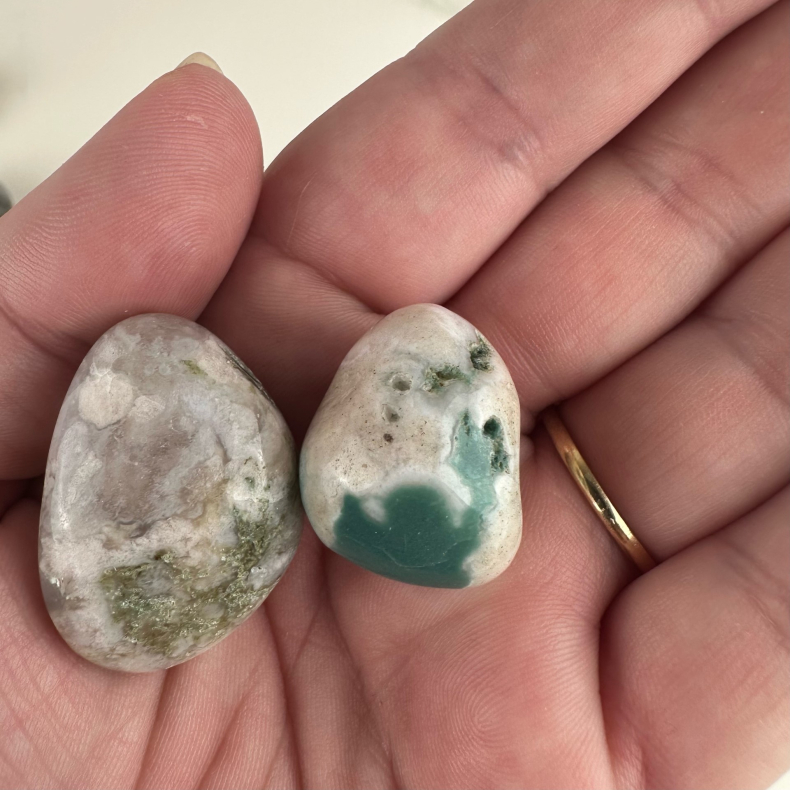 Grn Blomster Agat, Lommesten 