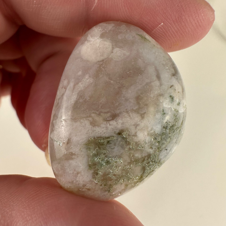 Grn Blomster Agat, Lommesten 