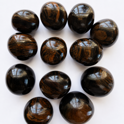 Copper Sheen Obsidian, Lommesten 