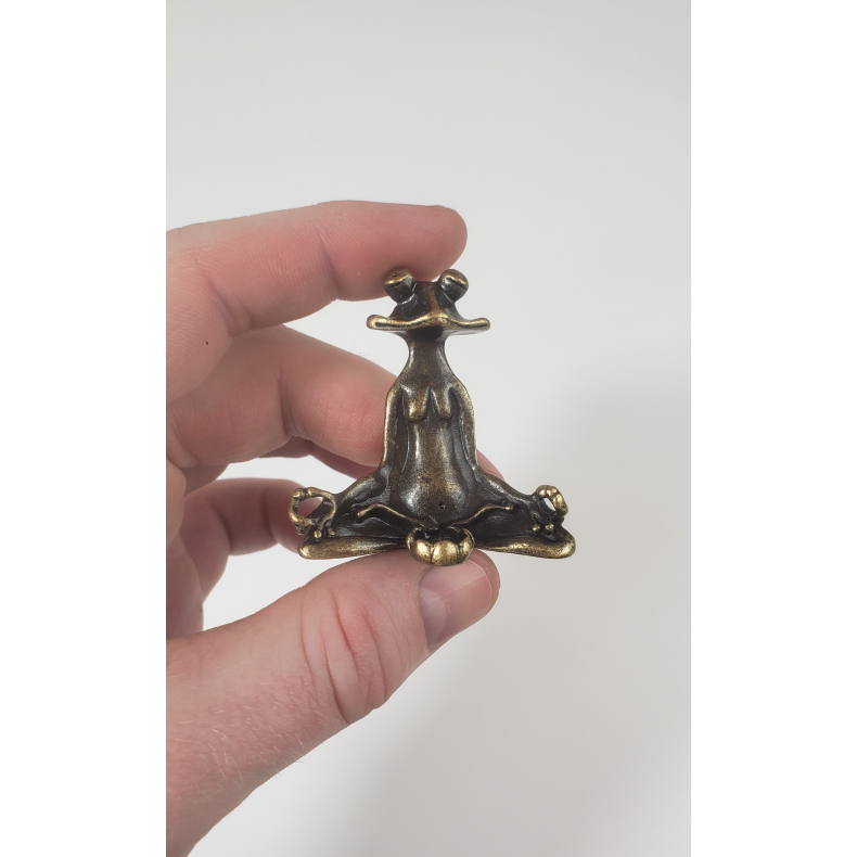 Rgelsesholder, Siddende fr, Guld farvet