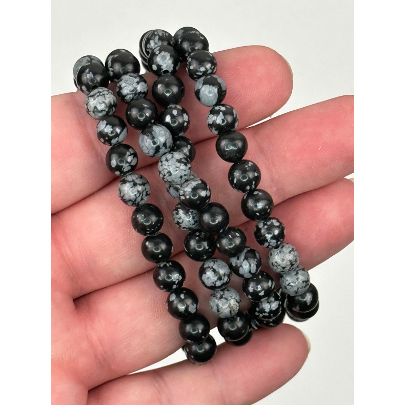 Snefnug Obsidian armbnd, 6 mm perler