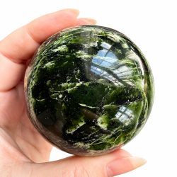 Tremolite B