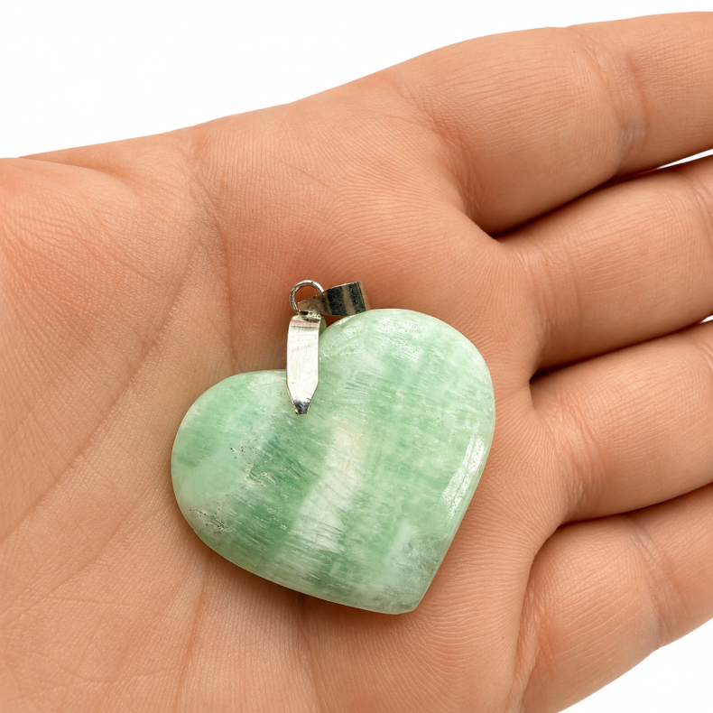 Pistacie Calcit Hjerte vedh�ng 