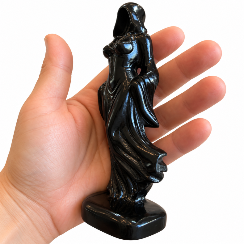 Sort Obsidian, Heks