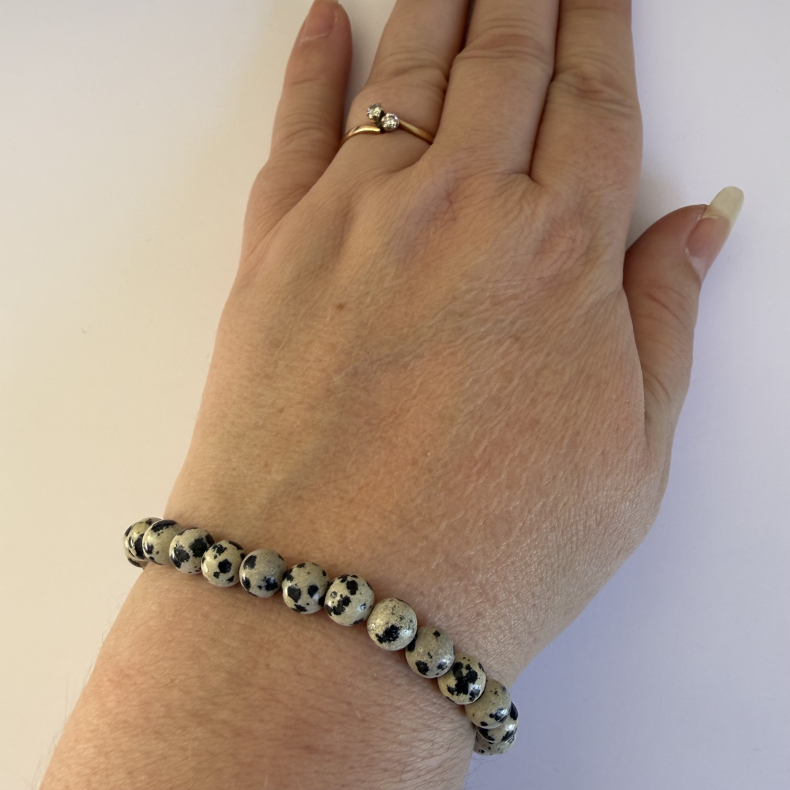 Dalmatisk Jaspis Armb�nd 6mm 