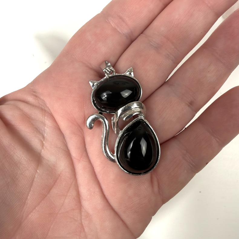 Sort Obsidian kattevedh�ng 