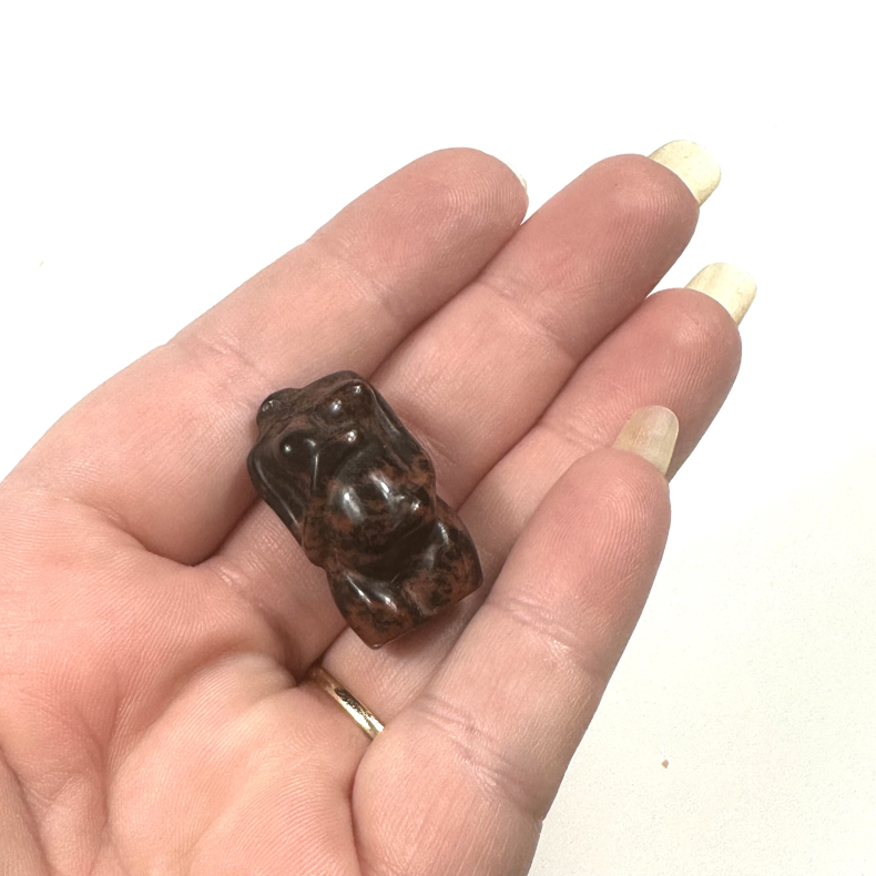 Rd Obsidian gravid kvindekrop 