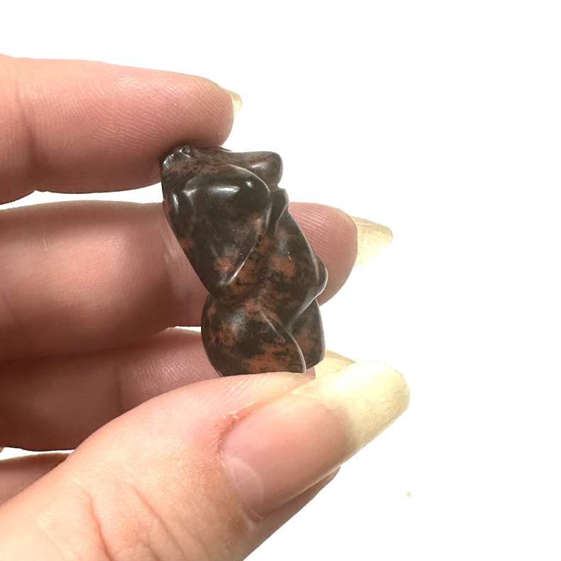 Rd Obsidian gravid kvindekrop 