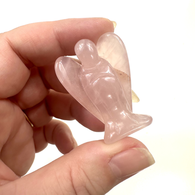 Rosakvarts Engel,  lille 