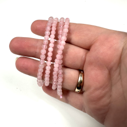 Rosakvarts armbnd, 4 mm