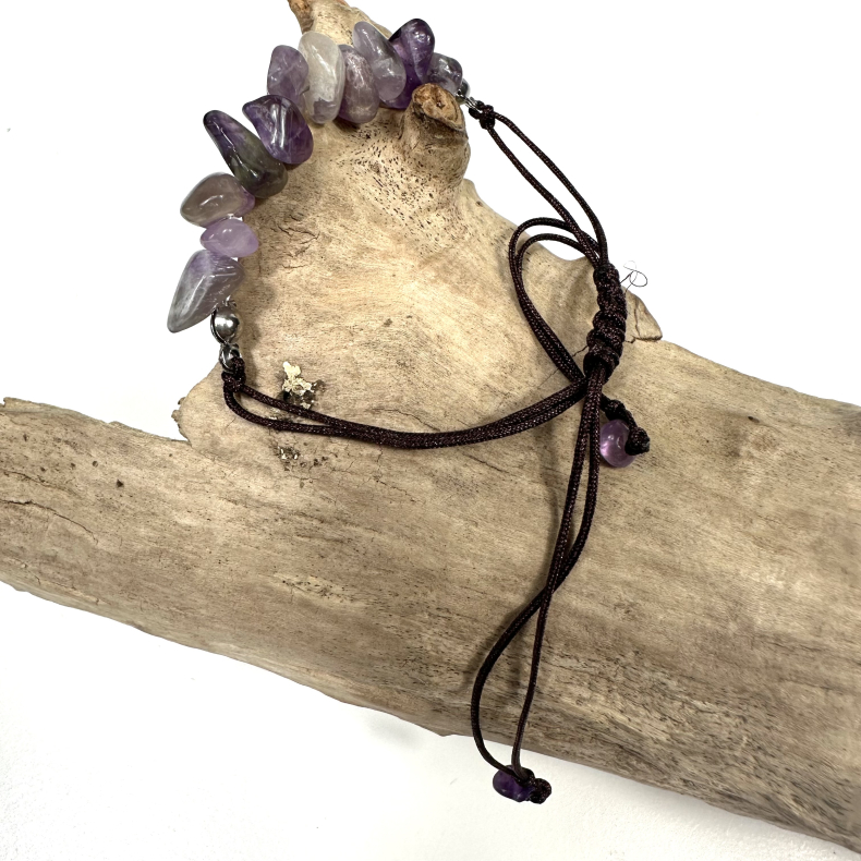 Ametyst armbnd, med chips og snor