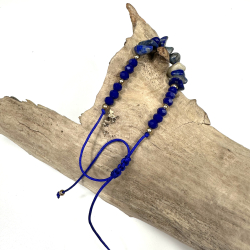 Sodalit armbnd, med chips og snor 