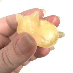 Gul Calcit sovende kat 