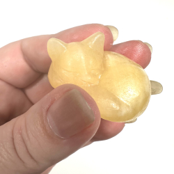 Gul Calcit sovende kat 