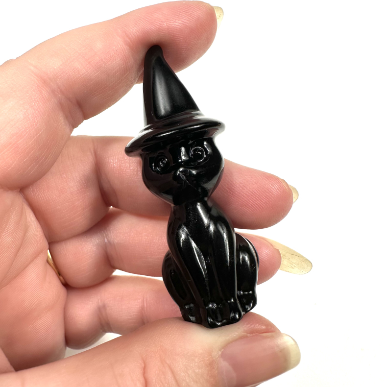 Sort Obsidian, lille hekse kat 