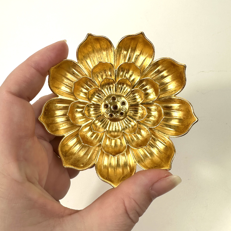 Rgelsesholder blomst i guld