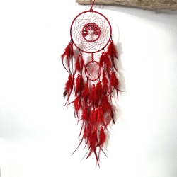 Drmmefanger med rde krystaller 