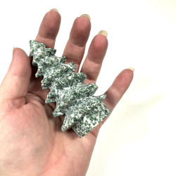 Mos Agat, juletr stort 