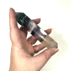 Regnbue Fluorit med dobbelt spids 