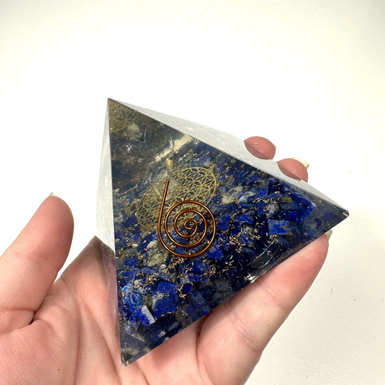 Lapis Lazuli i Orgone Pyramide 