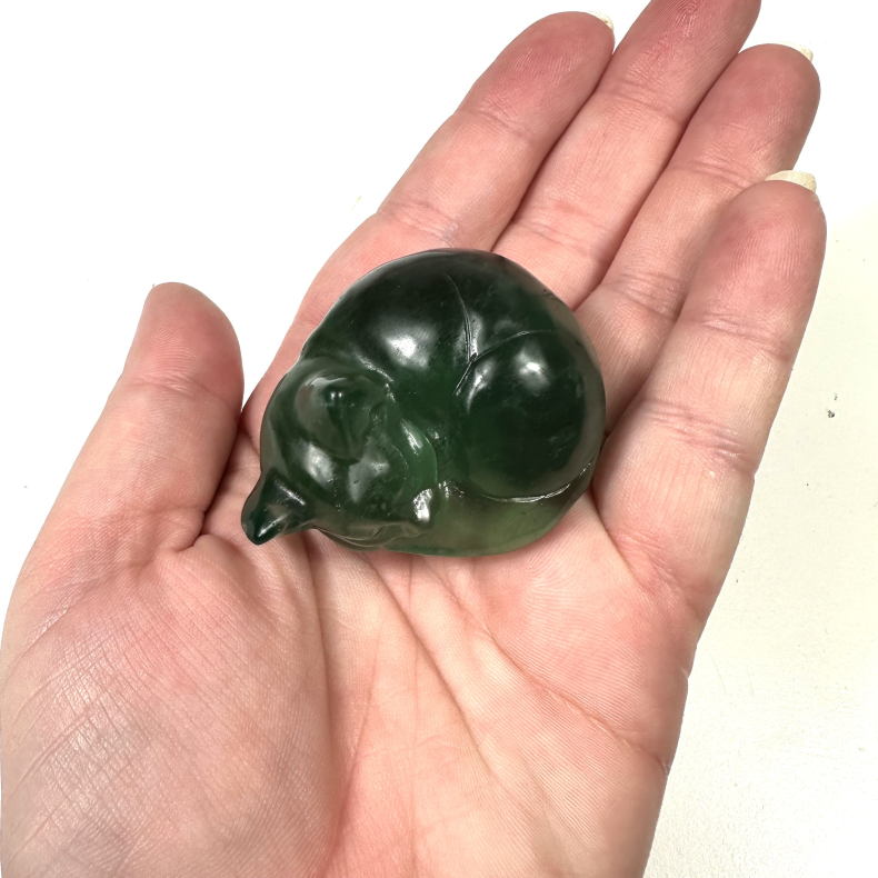 Grn Fluorit, sovende kat stor 