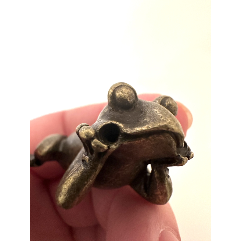 Liggende fr, som rgelsesholder  